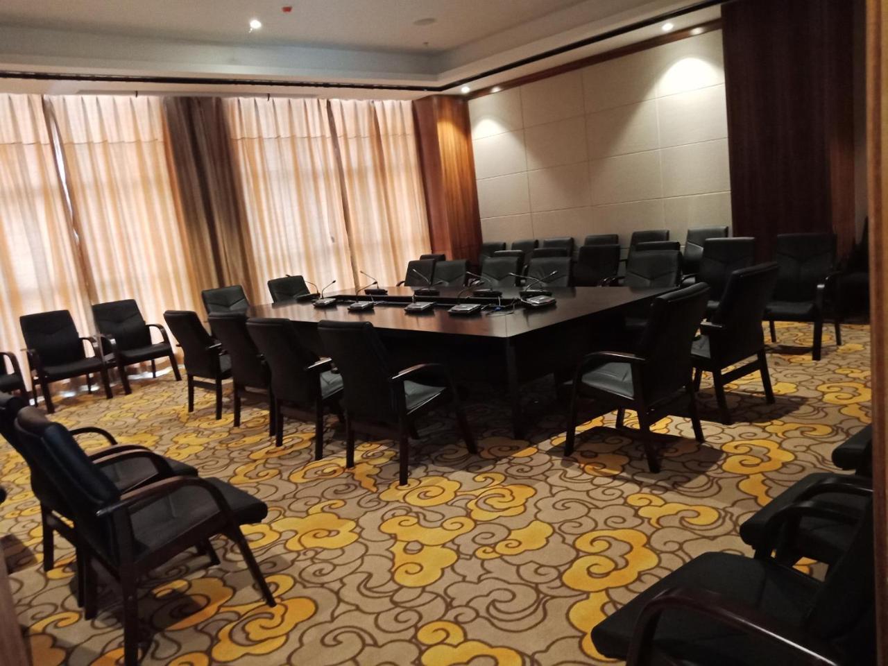 Hotel Kaloum Conakry Kültér fotó