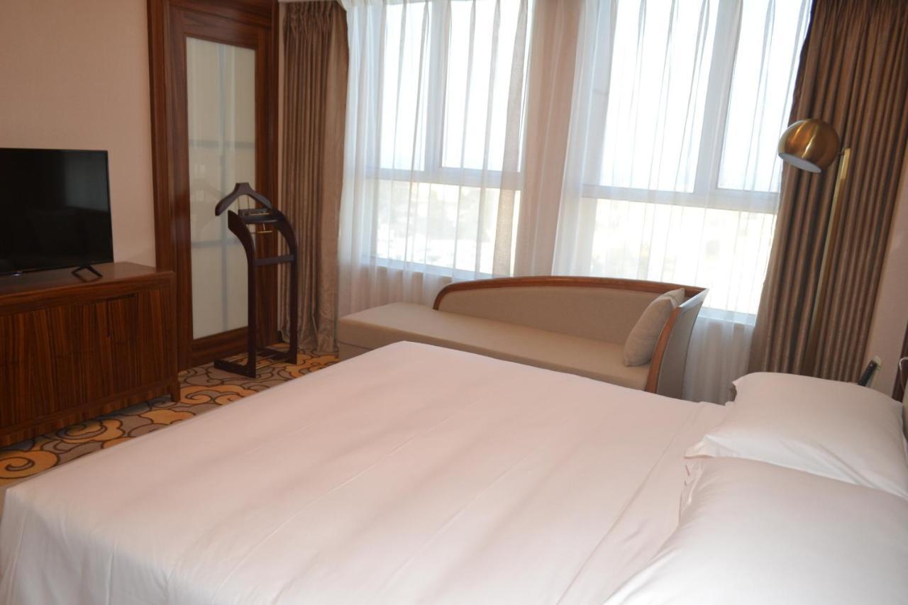 Hotel Kaloum Conakry Kültér fotó
