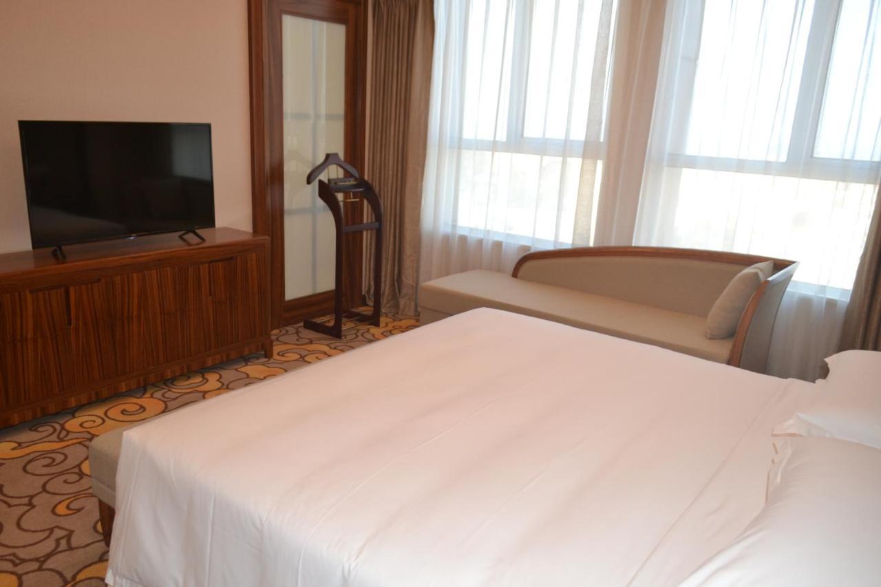 Hotel Kaloum Conakry Kültér fotó