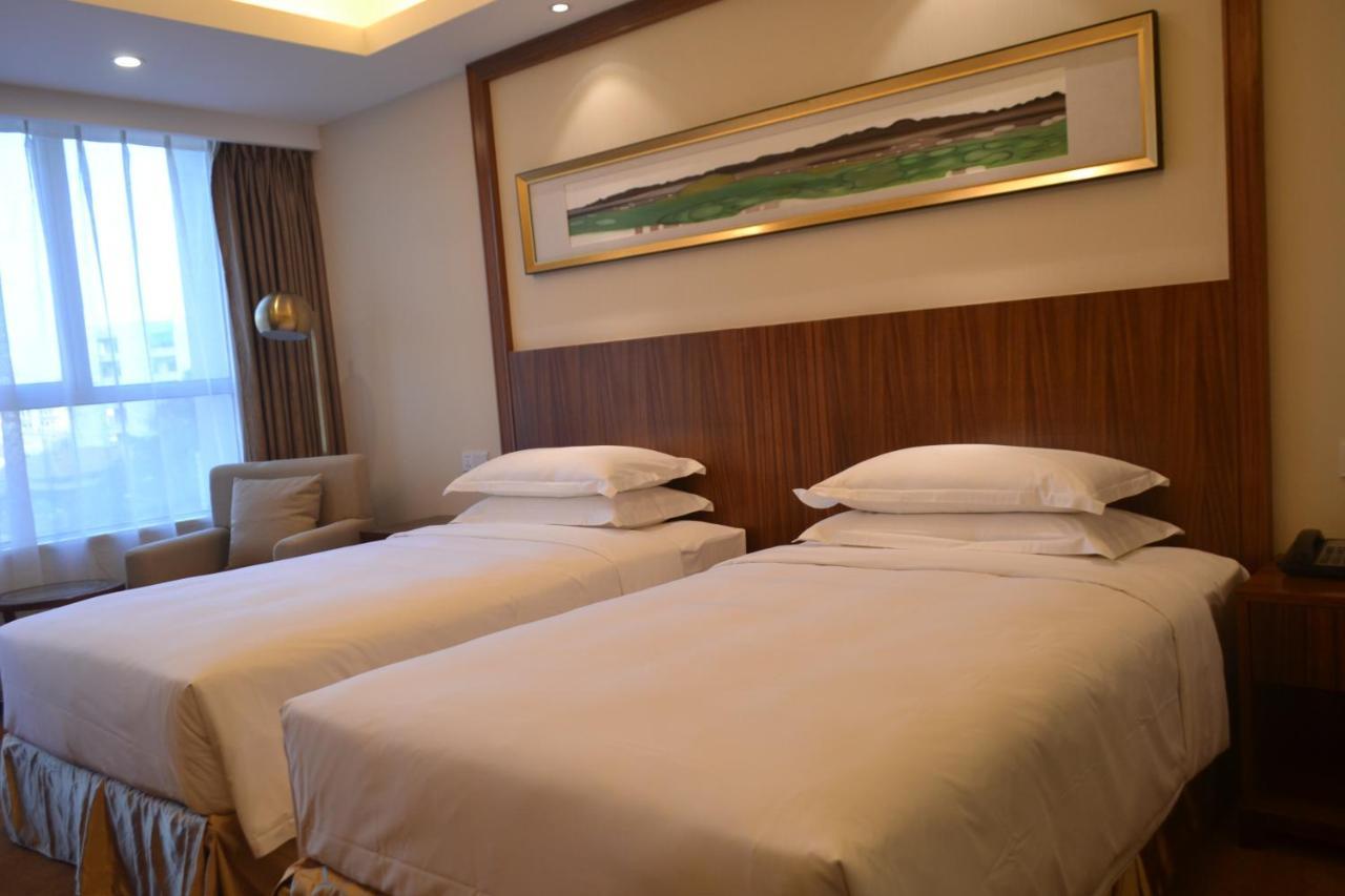 Hotel Kaloum Conakry Kültér fotó
